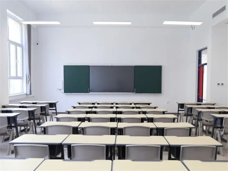 运用管理科学和教学论的原理与方法