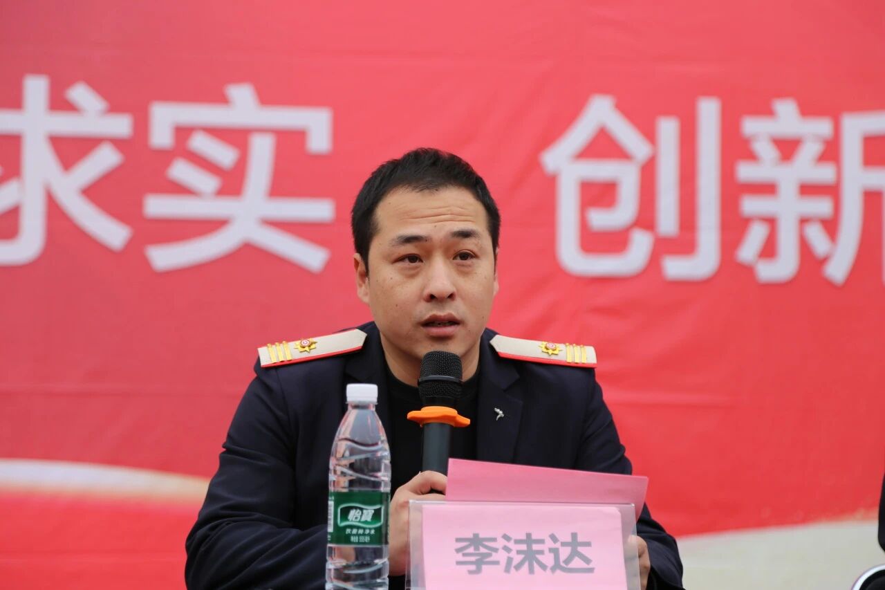 严格遵守党组织工作的各项规章制度